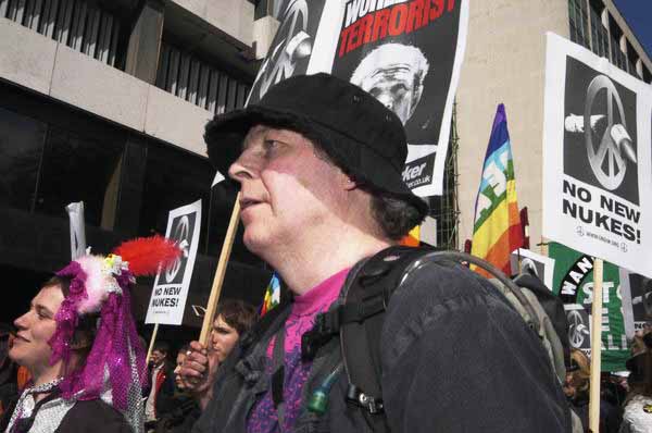 Picture &copy; Peter Marshall, 2004