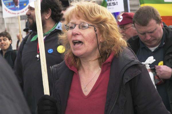 Picture &copy; Peter Marshall, 2004