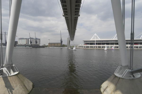 Picture © Peter Marshall, 2004