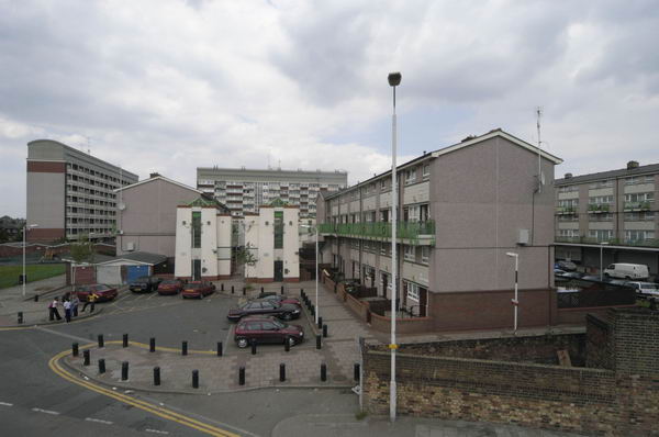 Picture © Peter Marshall, 2004