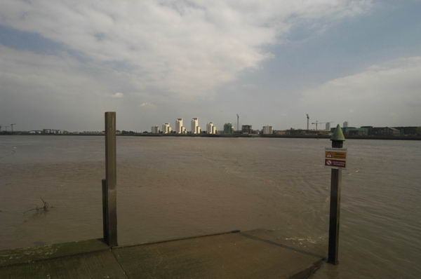 Picture © Peter Marshall, 2004