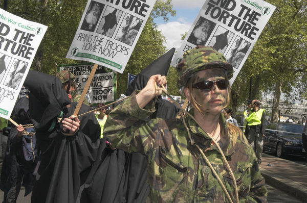 Picture &copy; Peter Marshall, 2004