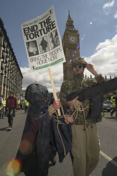 Picture &copy; Peter Marshall, 2004