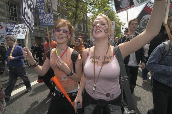 Picture &copy; Peter Marshall, 2004