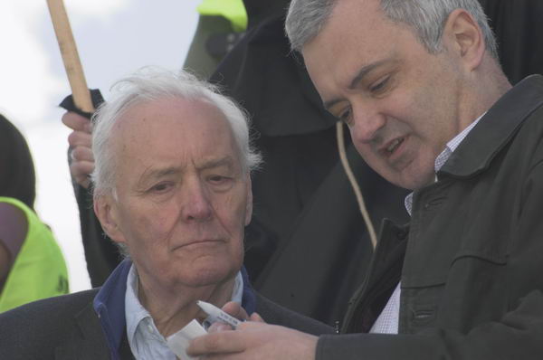 Picture &copy; Peter Marshall, 2004