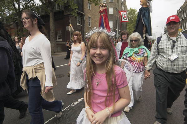 Picture &copy; Peter Marshall, 2004