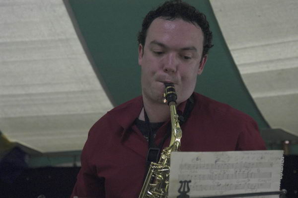 Picture &copy; Peter Marshall, 2004