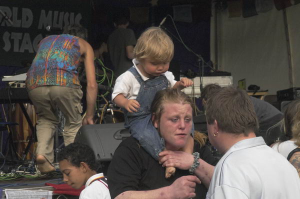 Picture &copy; Peter Marshall, 2004