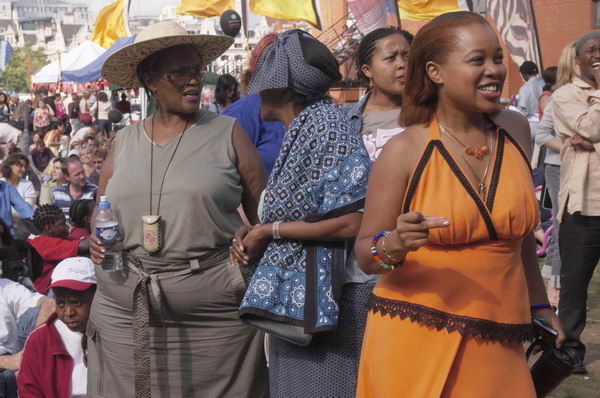 Picture © Peter Marshall, 2004