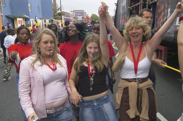 Picture © Peter Marshall, 2004