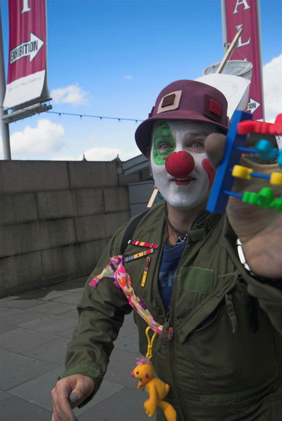 Fools Paradise Parade, London © 2006, Peter Marshall