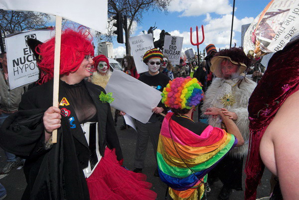 Fools Paradise Parade, London © 2006, Peter Marshall