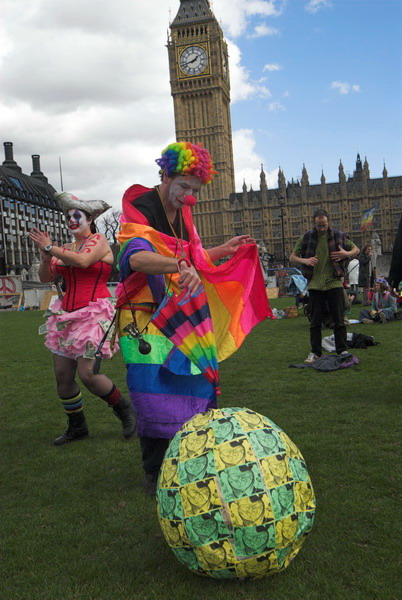 Fools Paradise Parade, London © 2006, Peter Marshall