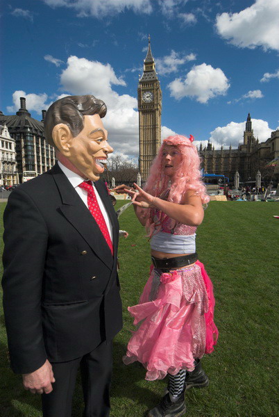 Fools Paradise Parade, London © 2006, Peter Marshall