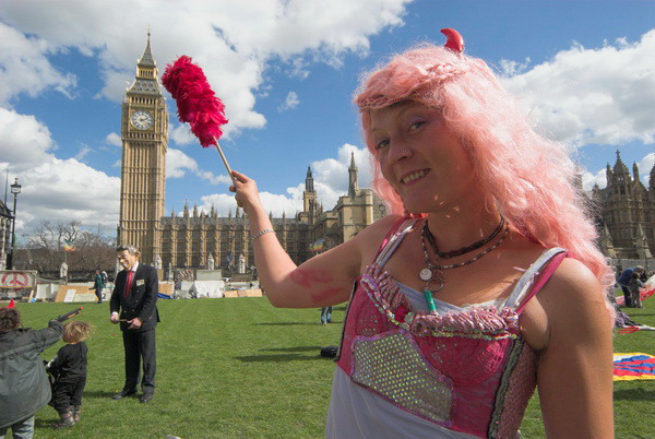 Fools Paradise Parade, London © 2006, Peter Marshall