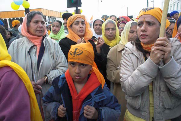 Vaisakhi in Southall © 2006, Peter Marshall