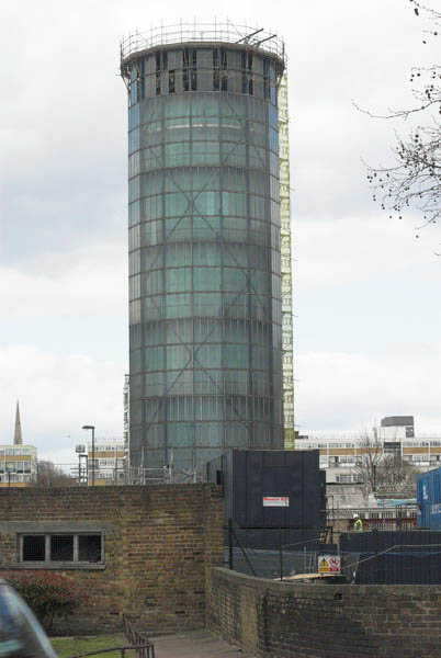 Vauxhall to Battersea © 2006, Peter Marshall
