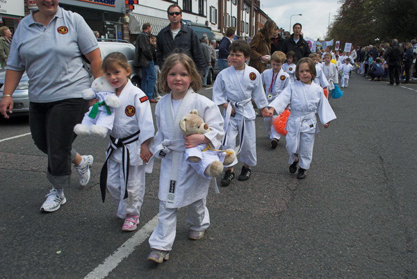 Banstead May Fayre © 2006, Peter Marshall