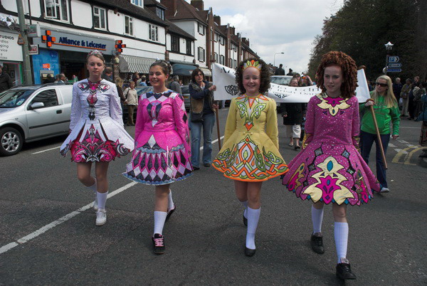 Banstead May Fayre © 2006, Peter Marshall
