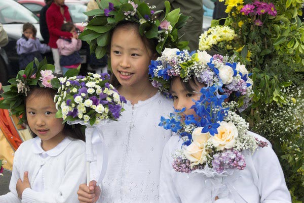 Brentham Centenary May Day Festivities