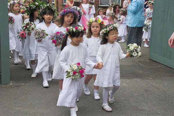 Brentham Centenary May Day Festivities © 2006, Peter Marshall