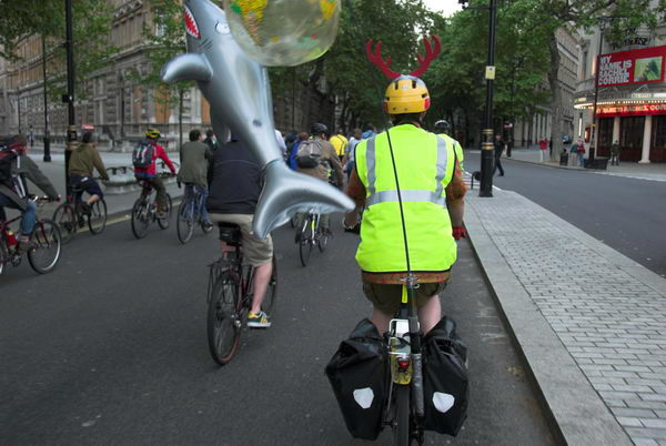 Critical Mass, London © 2006, Peter Marshall