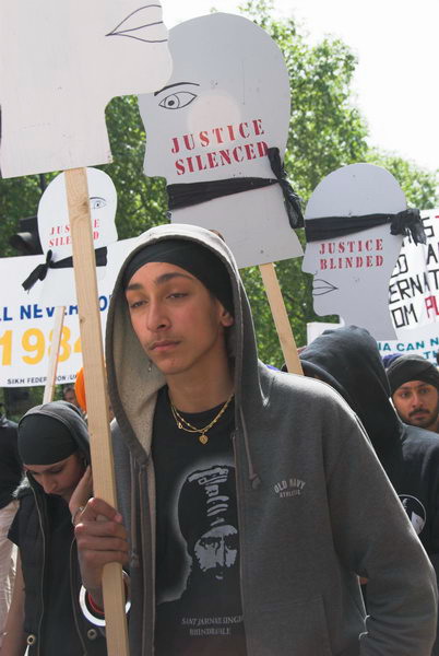 Sikh Remembrance March © 2006, Peter Marshall