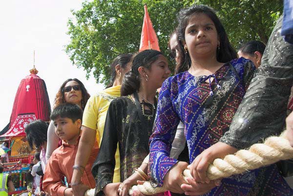 Hare Krishna: Rathayatra © 2006, Peter Marshall