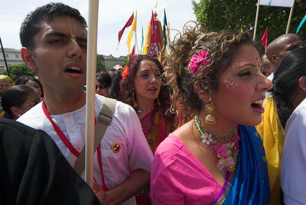 Hare Krishna: Rathayatra © 2006, Peter Marshall