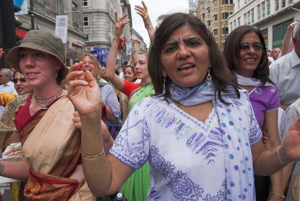 Hare Krishna: Rathayatra © 2006, Peter Marshall