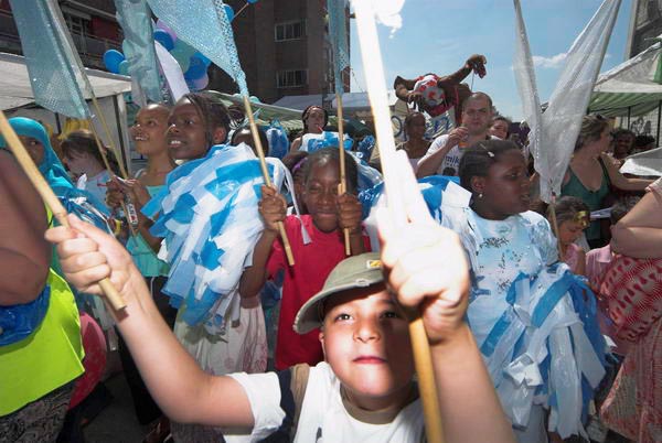 Laburnum Street Party © 2006, Peter Marshall