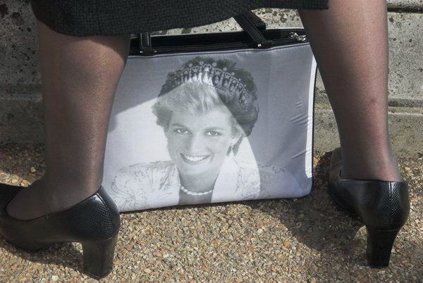 Princess Di, 9th Anniversary © Peter Marshall, 2006