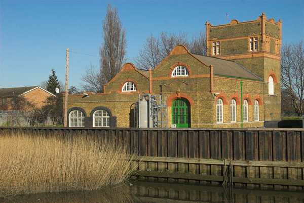 Barking & the Roding © 2007, Peter Marshall