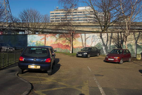 Barking & the Roding © 2007, Peter Marshall