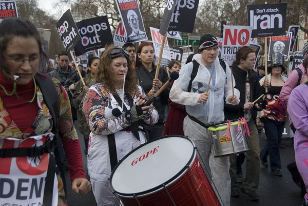 Stop Trident, Troops out of Iraq © 2007, Peter Marshall