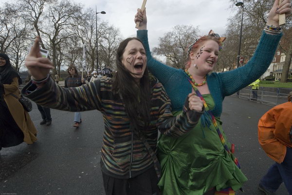 Stop Trident, Troops out of Iraq © 2007, Peter Marshall