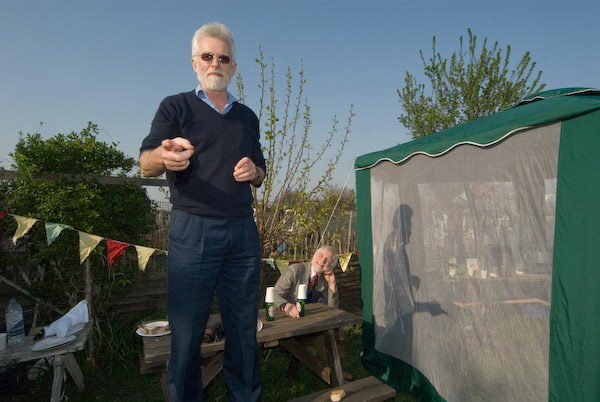 Manor Gardens © 2007, Peter Marshall