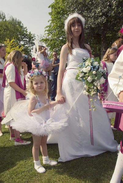 Bromley May Queens © 2007, Peter Marshall