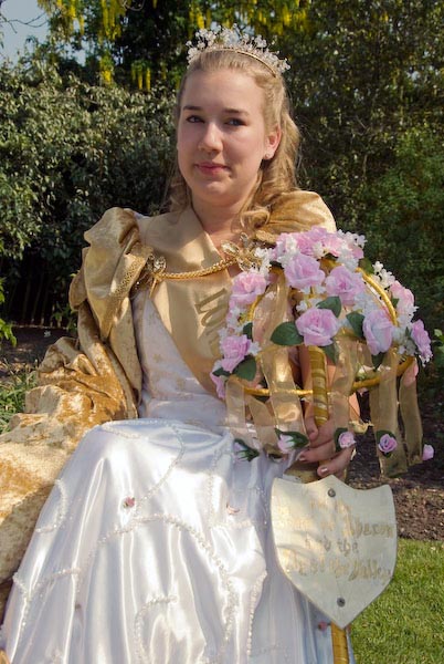 Bromley May Queens © 2007, Peter Marshall