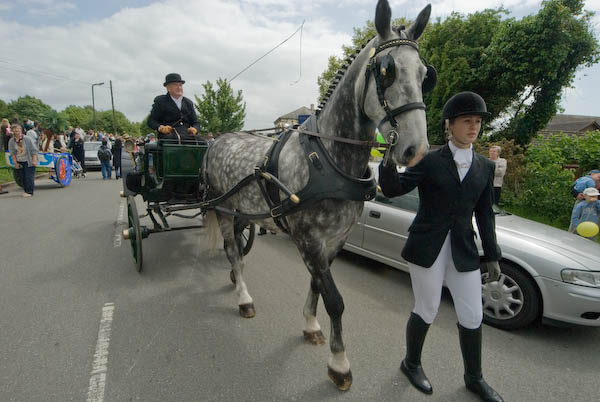 Walton-on-the-Hill May Pageant © 2007, Peter Marshall