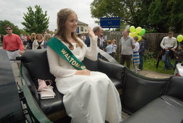 Walton-on-the-Hill May Pageant © 2007, Peter Marshall