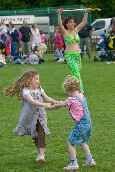 Walton-on-the-Hill May Pageant &copy; 2007, Peter Marshall