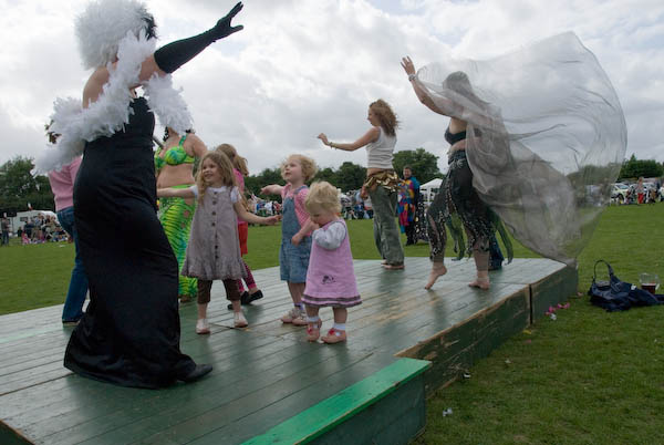 Walton-on-the-Hill May Pageant &copy; 2007, Peter Marshall