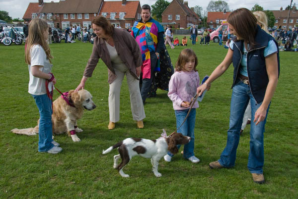 Walton-on-the-Hill May Pageant &copy; 2007, Peter Marshall