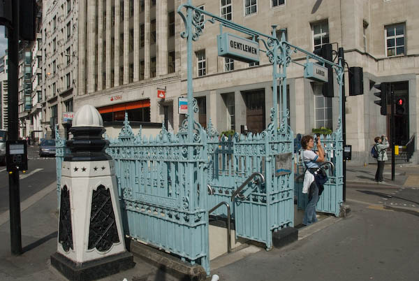 Christian Aid: London Churches &copy; 2007, Peter Marshall