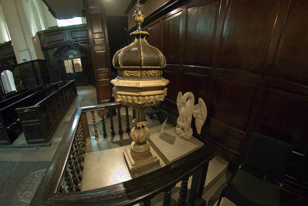 Christian Aid: London Churches &copy; 2007, Peter Marshall