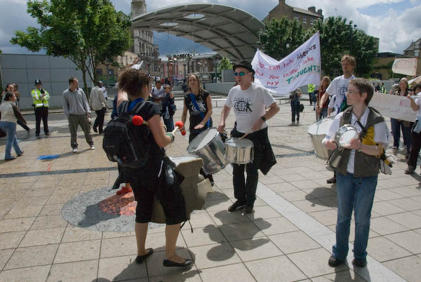 March of the Human Rights Jukebox &copy; 2007, Peter Marshall