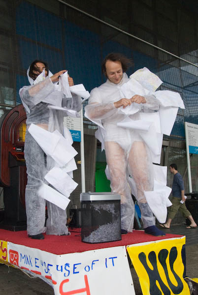 March of the Human Rights Jukebox &copy; 2007, Peter Marshall