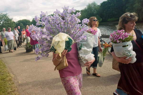Hampton Court Flower Show ©  2007, Peter Marshall