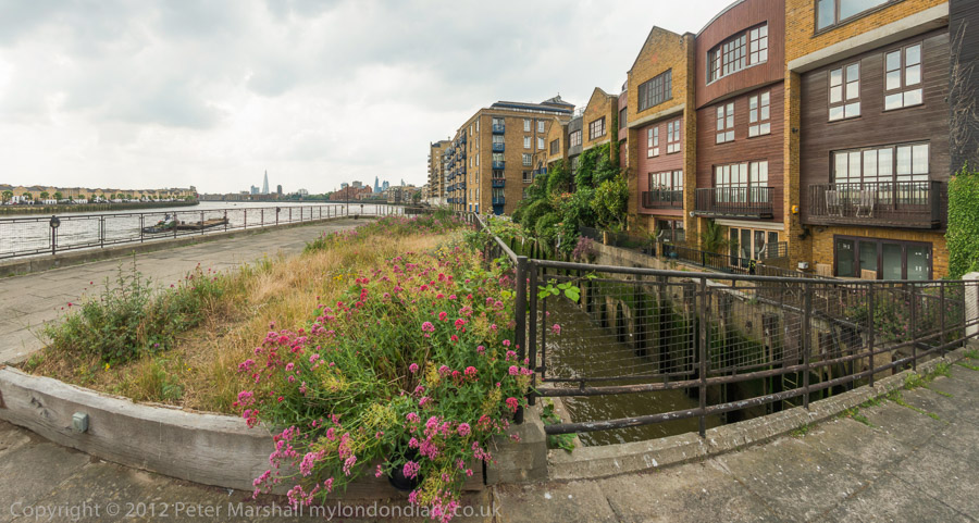 Cycling Around the Isle of Dogs